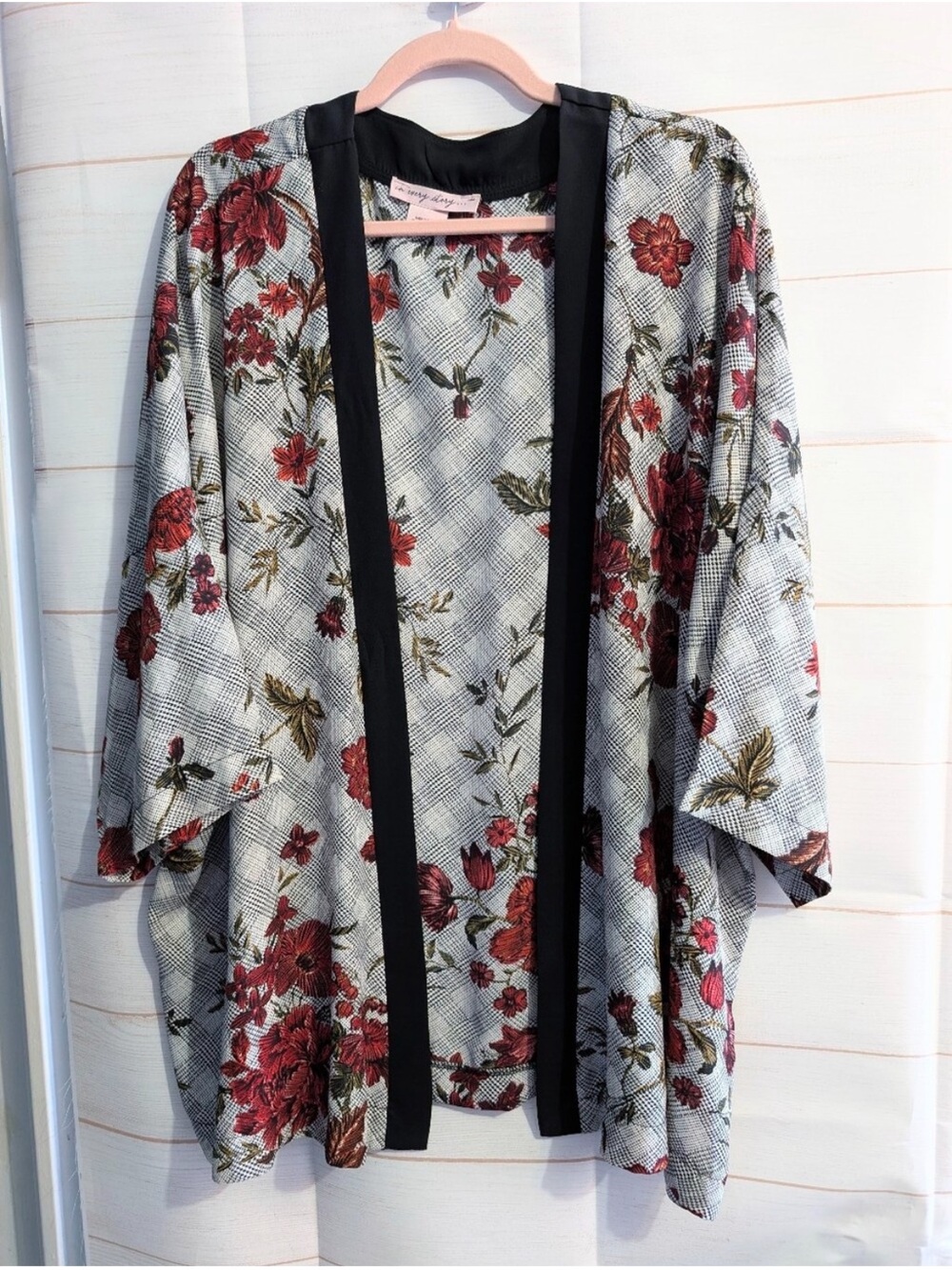 Floral Kimono coverup - Red Floral on Gray